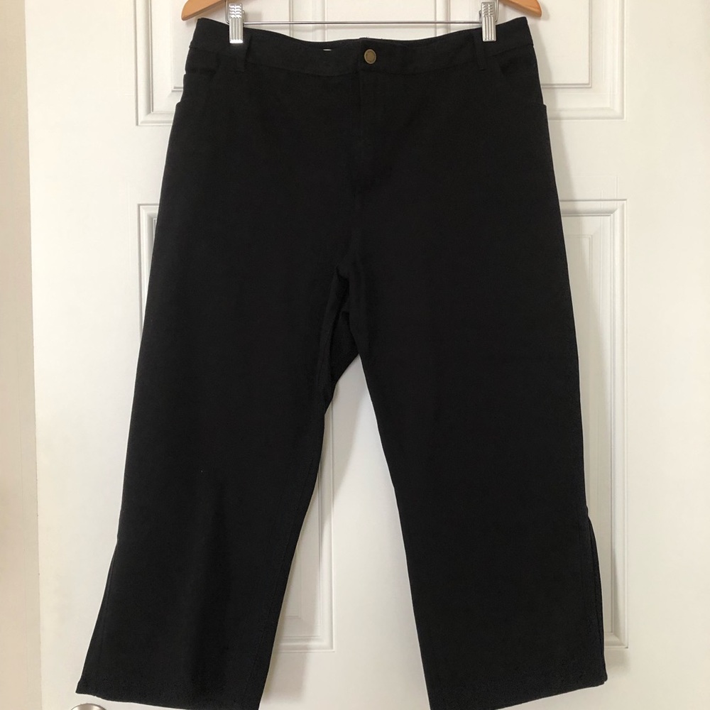 NWOT Coldwater Creek Natural Fit cropped jeans, 24